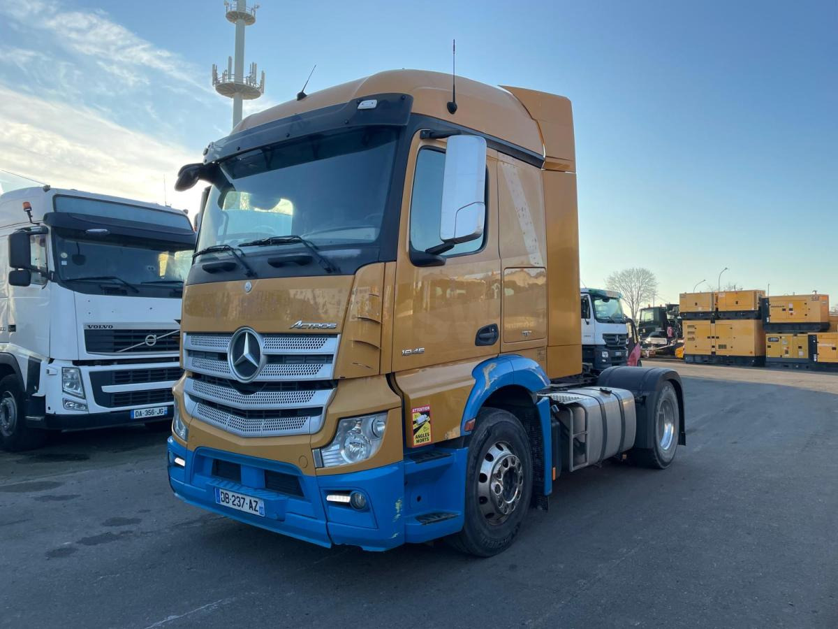 Mercedes Actros 1845 - Cabeza tractora: foto 1 Mercedes Actros 1845 - Cabeza tractora: foto 1