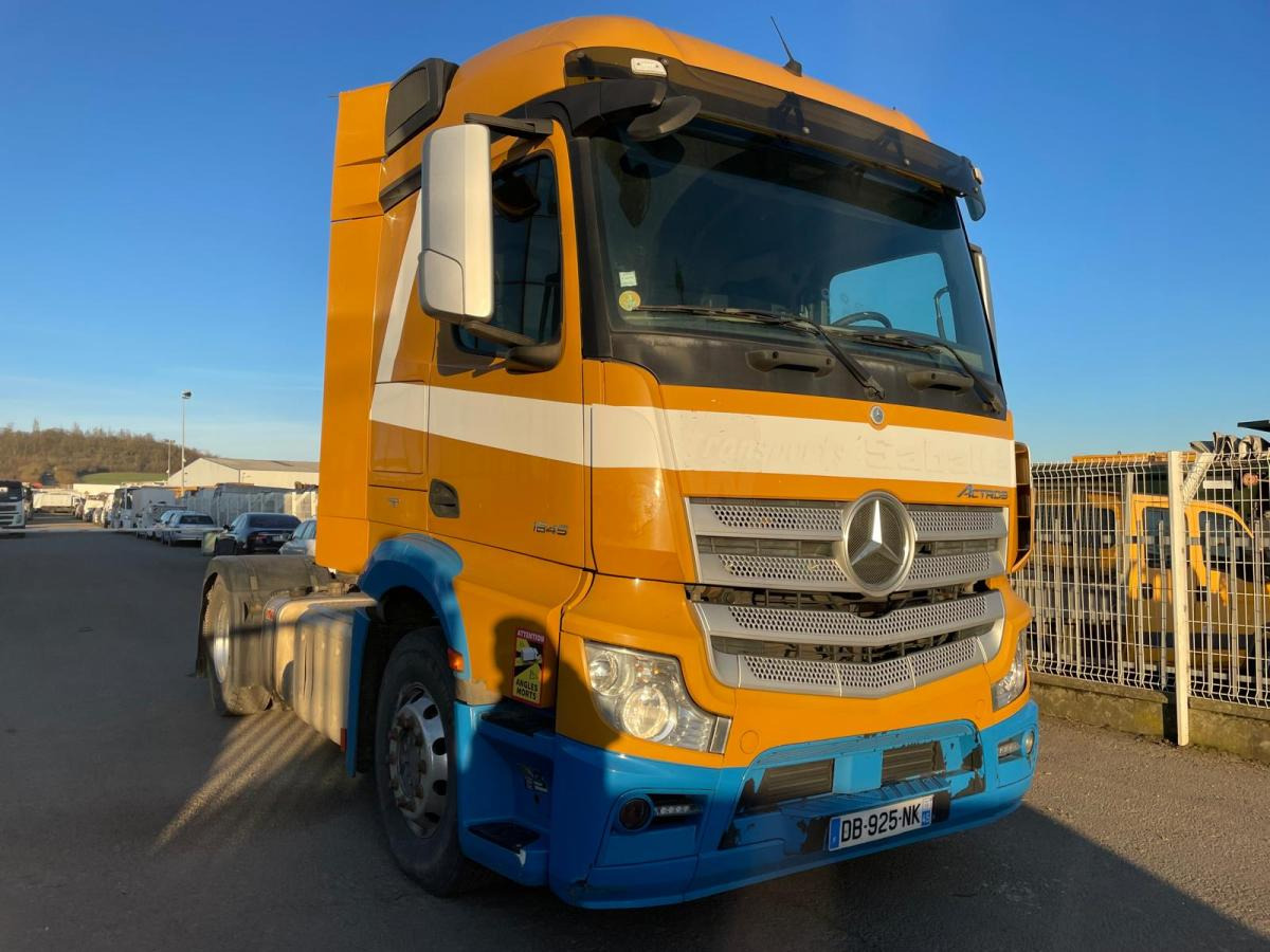Mercedes Actros 1845 - Cabeza tractora: foto 2 Mercedes Actros 1845 - Cabeza tractora: foto 2