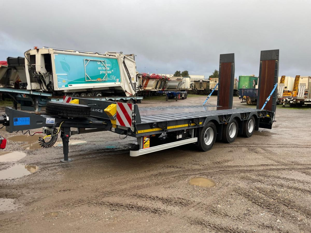 Invepe - Góndola rebajadas remolque: foto 2 Invepe - Góndola rebajadas remolque: foto 2