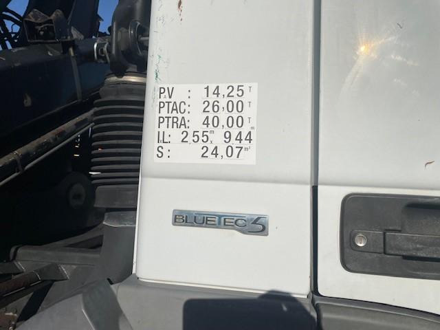 Mercedes Actros 2632 - Volquete camión, Camión grúa: foto 3 Mercedes Actros 2632 - Volquete camión, Camión grúa: foto 3