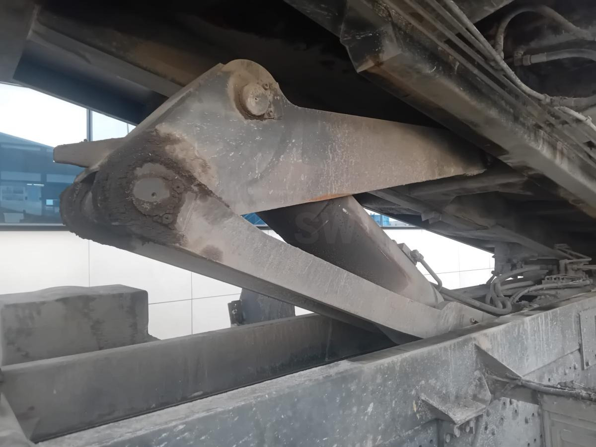 Mercedes Actros 4141 - Volquete camión: foto 3 Mercedes Actros 4141 - Volquete camión: foto 3