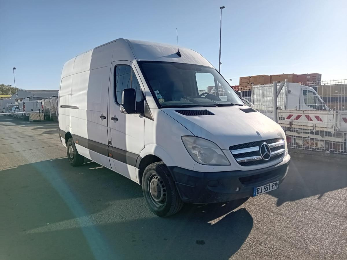Mercedes Sprinter 218 CDI - Furgón: foto 1 Mercedes Sprinter 218 CDI - Furgón: foto 1