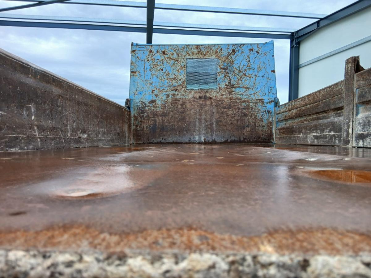 Renault Kerax 320 DCI - Volquete camión: foto 5 Renault Kerax 320 DCI - Volquete camión: foto 5