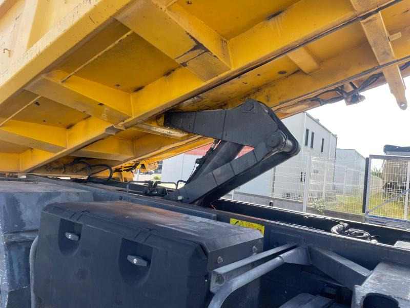 Renault Kerax 370 DCI - Volquete camión: foto 4 Renault Kerax 370 DCI - Volquete camión: foto 4