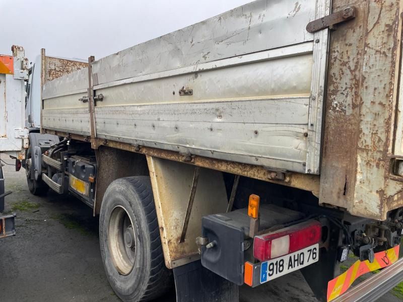 Renault Premium Lander 320.19 DXI - Volquete camión: foto 4 Renault Premium Lander 320.19 DXI - Volquete camión: foto 4
