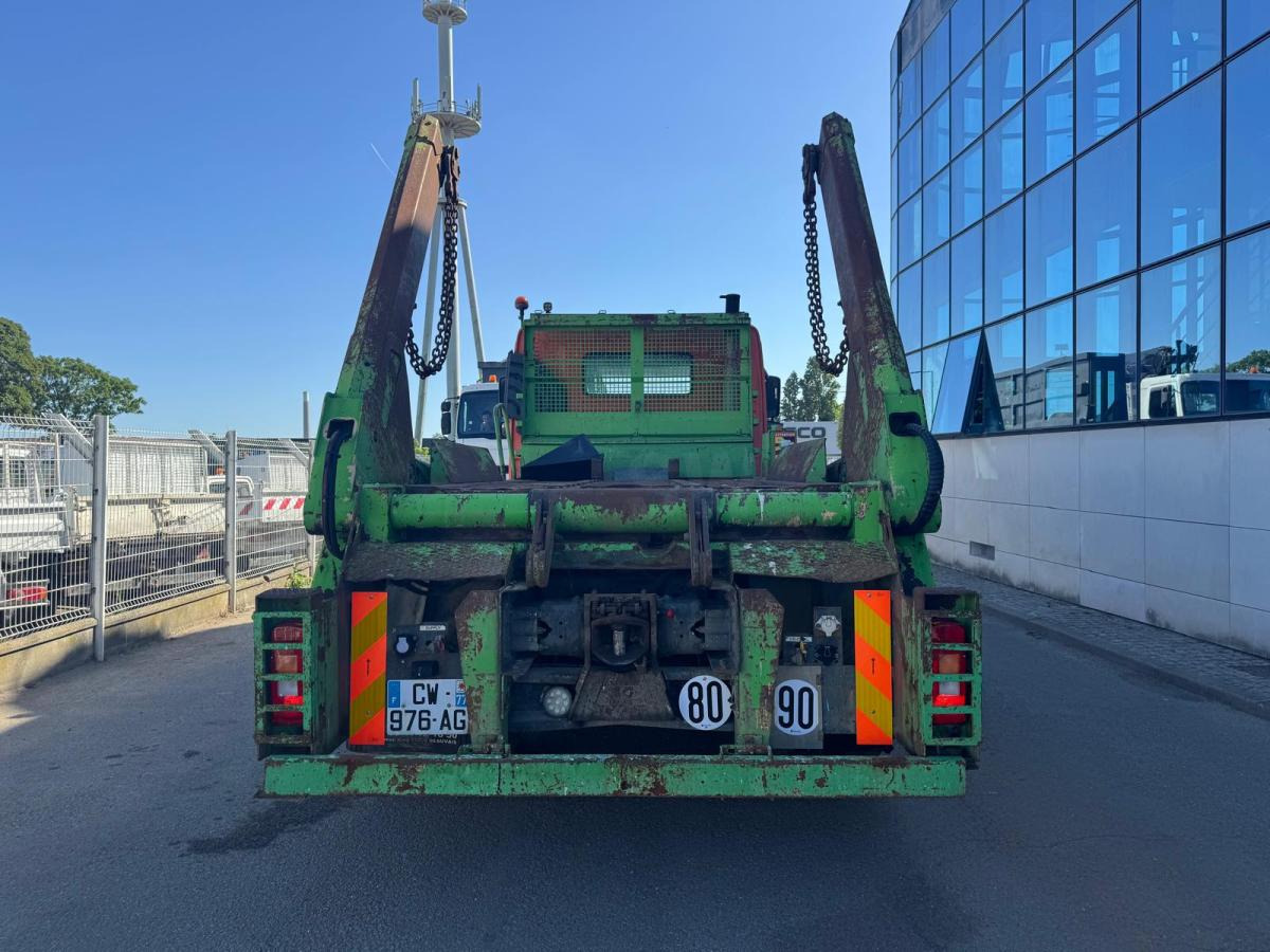 Portacontenedor de cadenas camión Volvo FM 380: foto 9