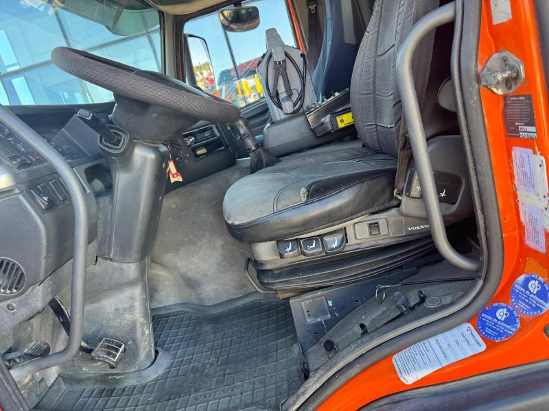 Portacontenedor de cadenas camión Volvo FM 380: foto 13