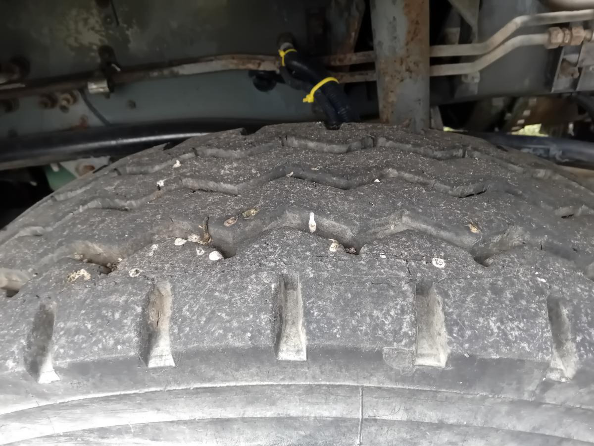 Volquete camión Volvo FM12 380: foto 12 Volquete camión Volvo FM12 380: foto 12