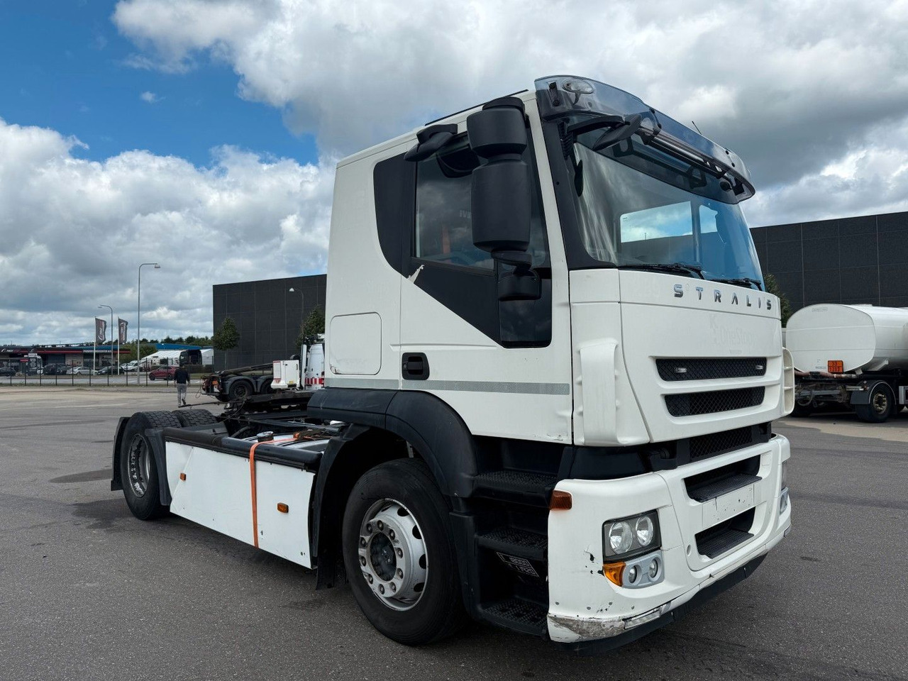 Iveco Stralis 4x2 AT440S36T Retarder - Cabeza tractora: foto 2 Iveco Stralis 4x2 AT440S36T Retarder - Cabeza tractora: foto 2