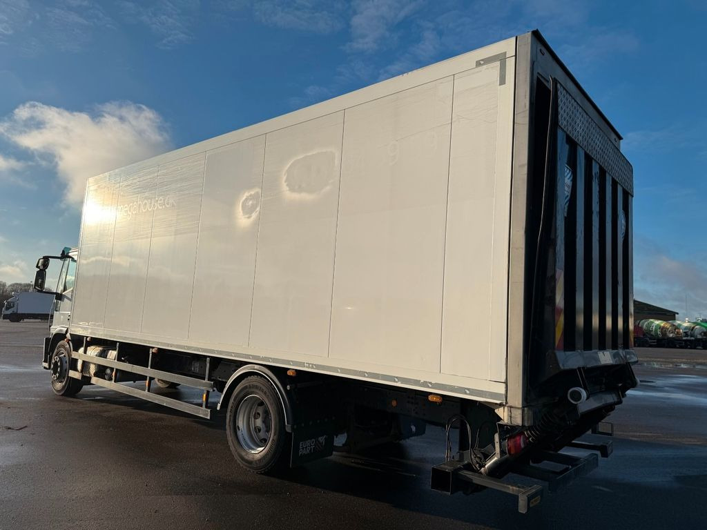 Iveco 180E32 Schmitz / Thermo King T-1200R Spectrum - Frigorífico camión: foto 4 Iveco 180E32 Schmitz / Thermo King T-1200R Spectrum - Frigorífico camión: foto 4