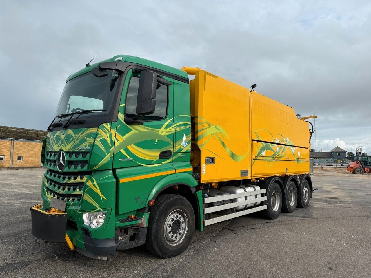 Mercedes-Benz 3258 RHD 8x4-4 Wiedemann Super 1000 Recycler - Limpieza de alcantarillado: foto 2 Mercedes-Benz 3258 RHD 8x4-4 Wiedemann Super 1000 Recycler - Limpieza de alcantarillado: foto 2