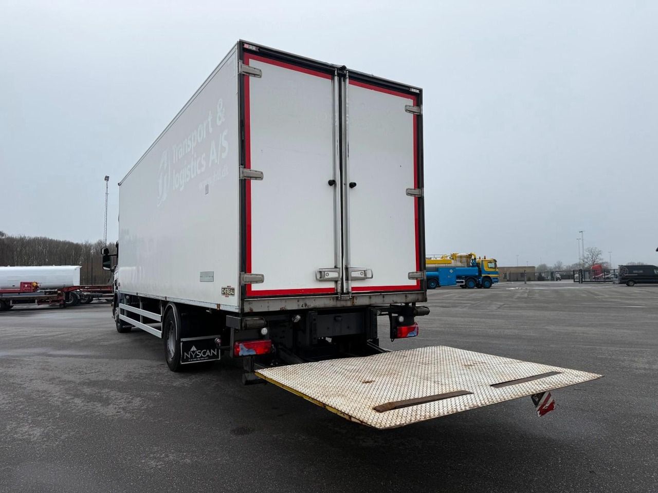 Scania P250 4x2 Carrier Supra 950 mt. 8,7 m Box - Frigorífico camión: foto 5 Scania P250 4x2 Carrier Supra 950 mt. 8,7 m Box - Frigorífico camión: foto 5