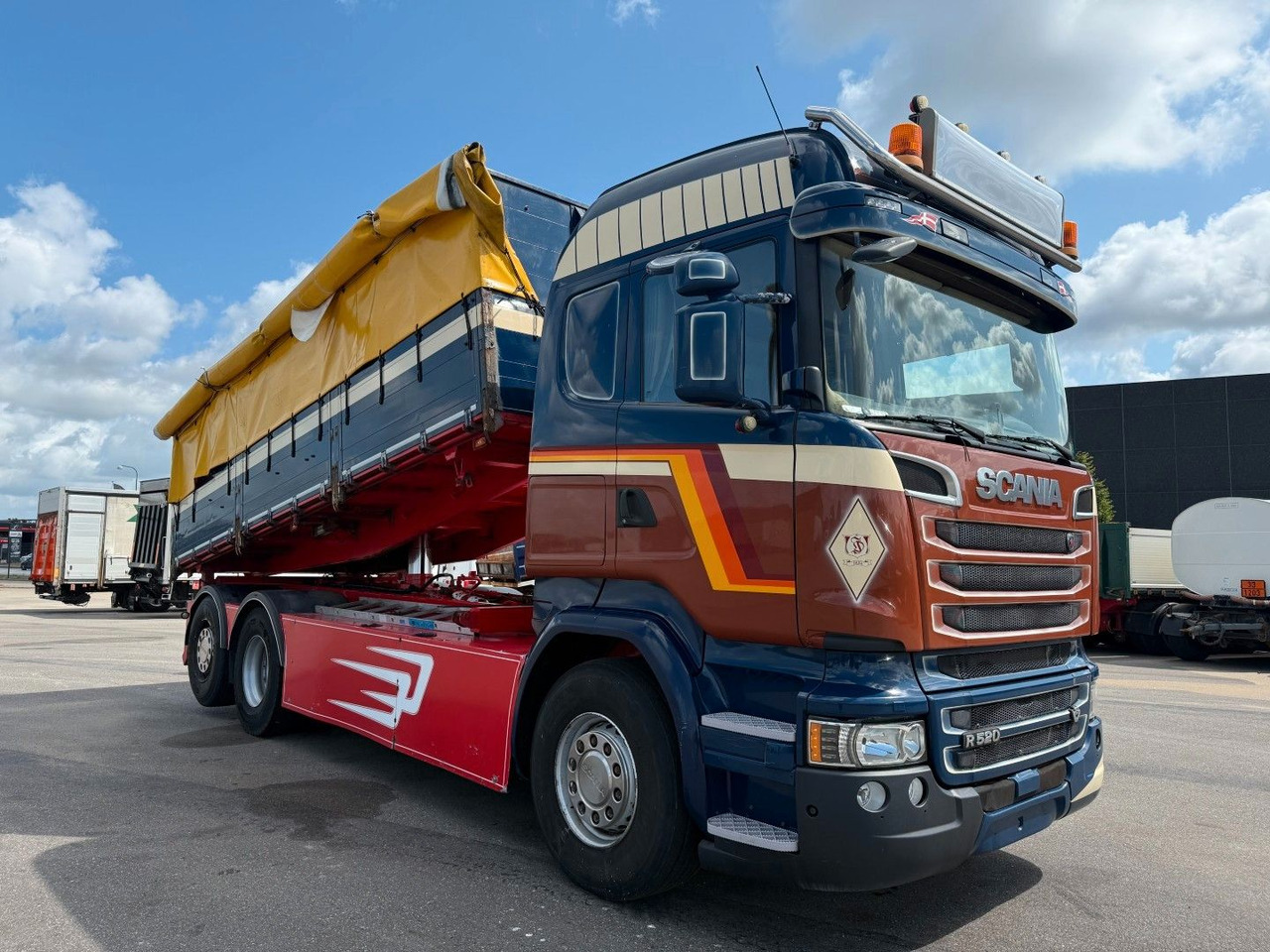 Scania R520 6x2 Highline Getreidekipper Euro 6 - Volquete camión: foto 2 Scania R520 6x2 Highline Getreidekipper Euro 6 - Volquete camión: foto 2
