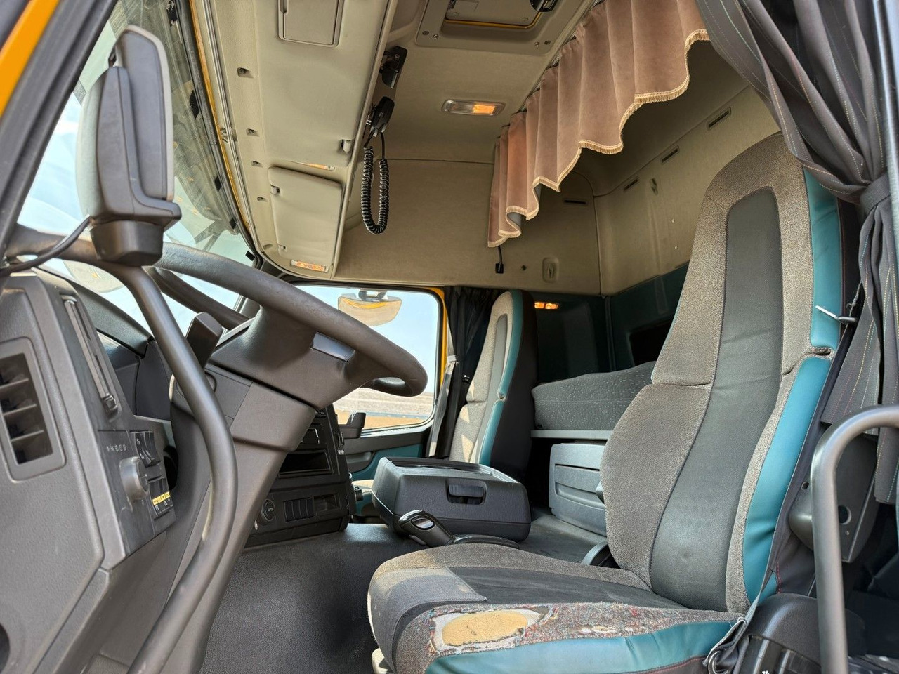 Volvo FMX500 8x4/4 Steel tipper Volvo FMX500 8x4/4 Steel tipper / Kipper - Volquete camión: foto 5 Volvo FMX500 8x4/4 Steel tipper Volvo FMX500 8x4/4 Steel tipper / Kipper - Volquete camión: foto 5