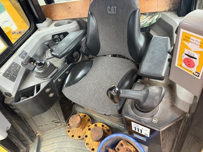 Caterpillar D6T LGP - Bulldozer: foto 5 Caterpillar D6T LGP - Bulldozer: foto 5