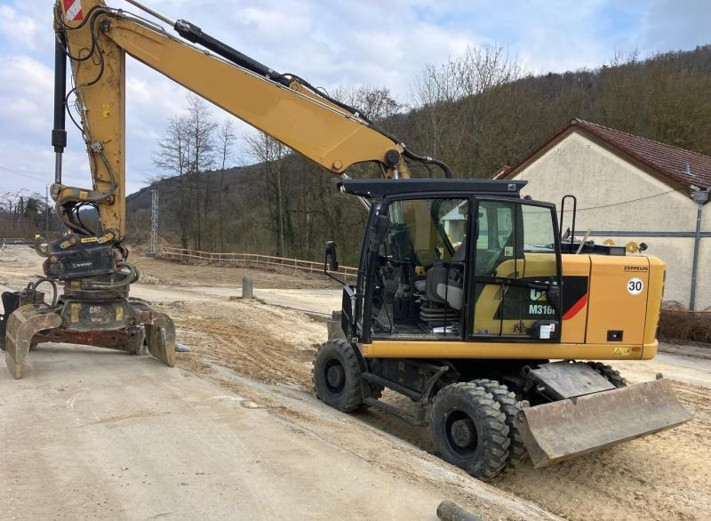 Caterpillar M316F - Excavadora de ruedas: foto 1 Caterpillar M316F - Excavadora de ruedas: foto 1