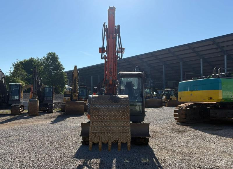 Hitachi ZX85US-3 - Miniexcavadora: foto 4 Hitachi ZX85US-3 - Miniexcavadora: foto 4