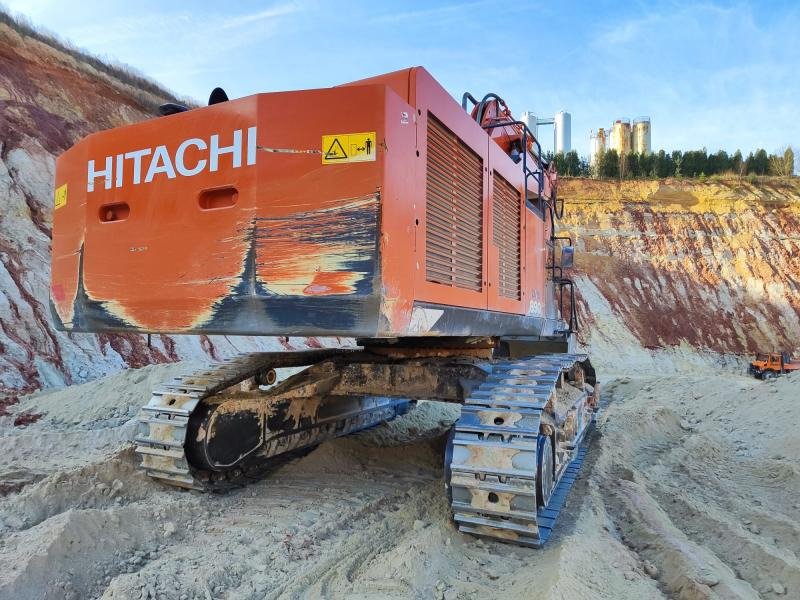 Hitachi ZX890LCH-6 - Excavadora de cadenas: foto 3 Hitachi ZX890LCH-6 - Excavadora de cadenas: foto 3