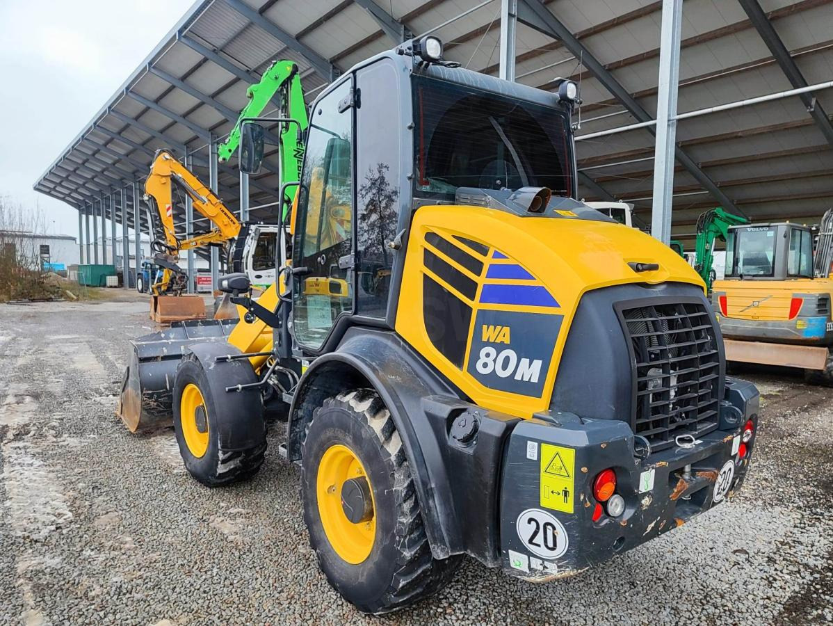 Komatsu WA80M-8 - Cargadora de ruedas: foto 1 Komatsu WA80M-8 - Cargadora de ruedas: foto 1