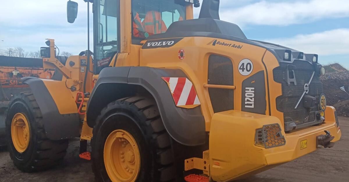Volvo L120H Long Boom - Cargadora de ruedas: foto 1 Volvo L120H Long Boom - Cargadora de ruedas: foto 1