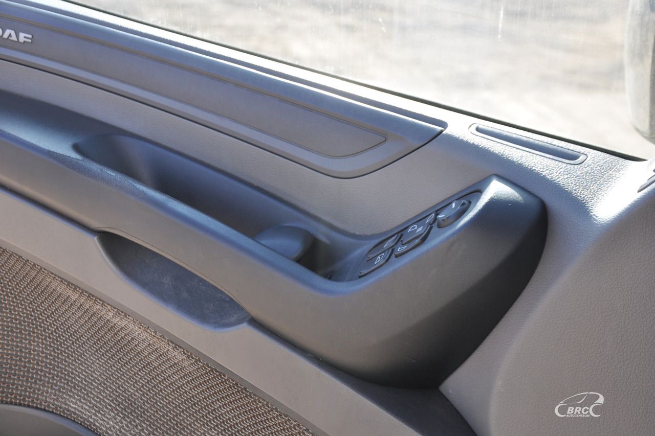 Cabeza tractora DAF XF: foto 15 Cabeza tractora DAF XF: foto 15