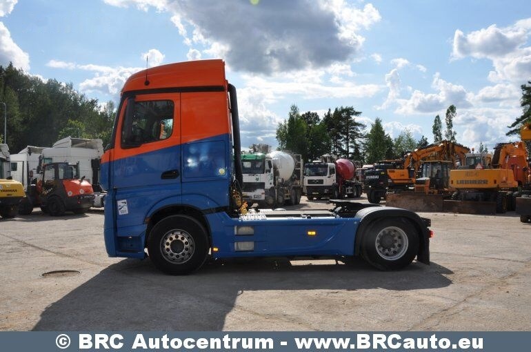 Mercedes-Benz Actros PTO, EURO 6 - Cabeza tractora: foto 4 Mercedes-Benz Actros PTO, EURO 6 - Cabeza tractora: foto 4