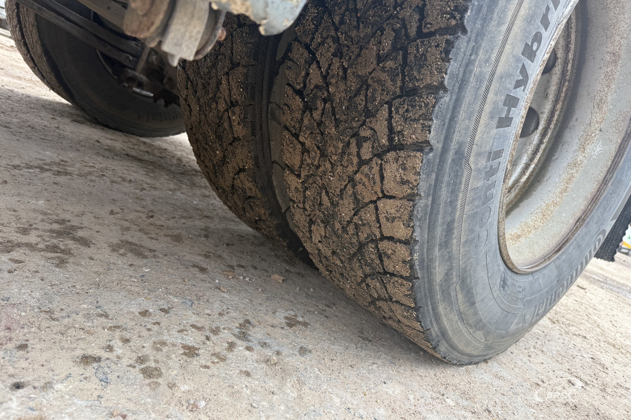 Cabeza tractora Renault Premium: foto 8