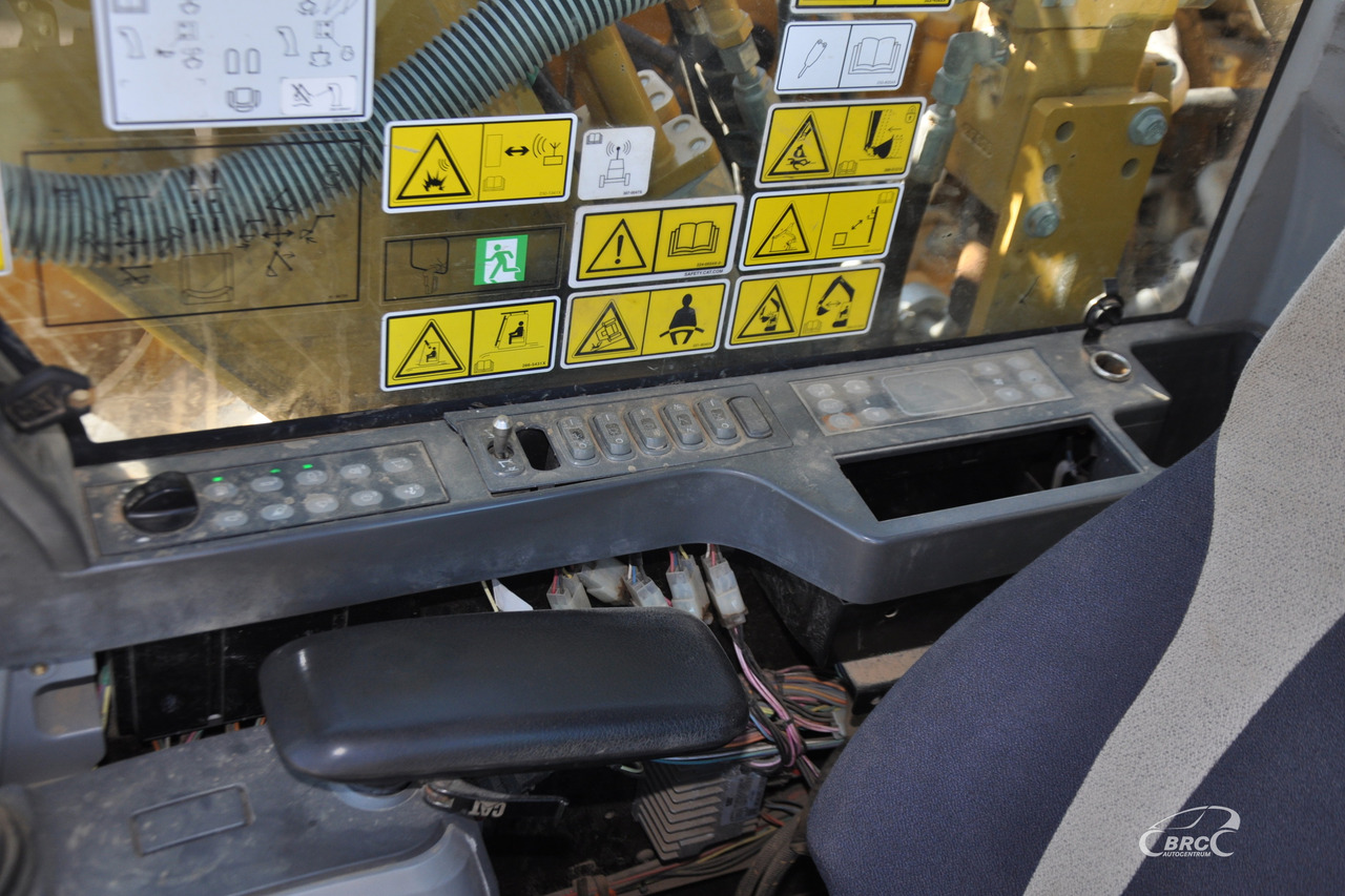 Leasing financiero de Caterpillar 320 leasing Caterpillar 320: foto 14 Leasing financiero de Caterpillar 320 leasing Caterpillar 320: foto 14