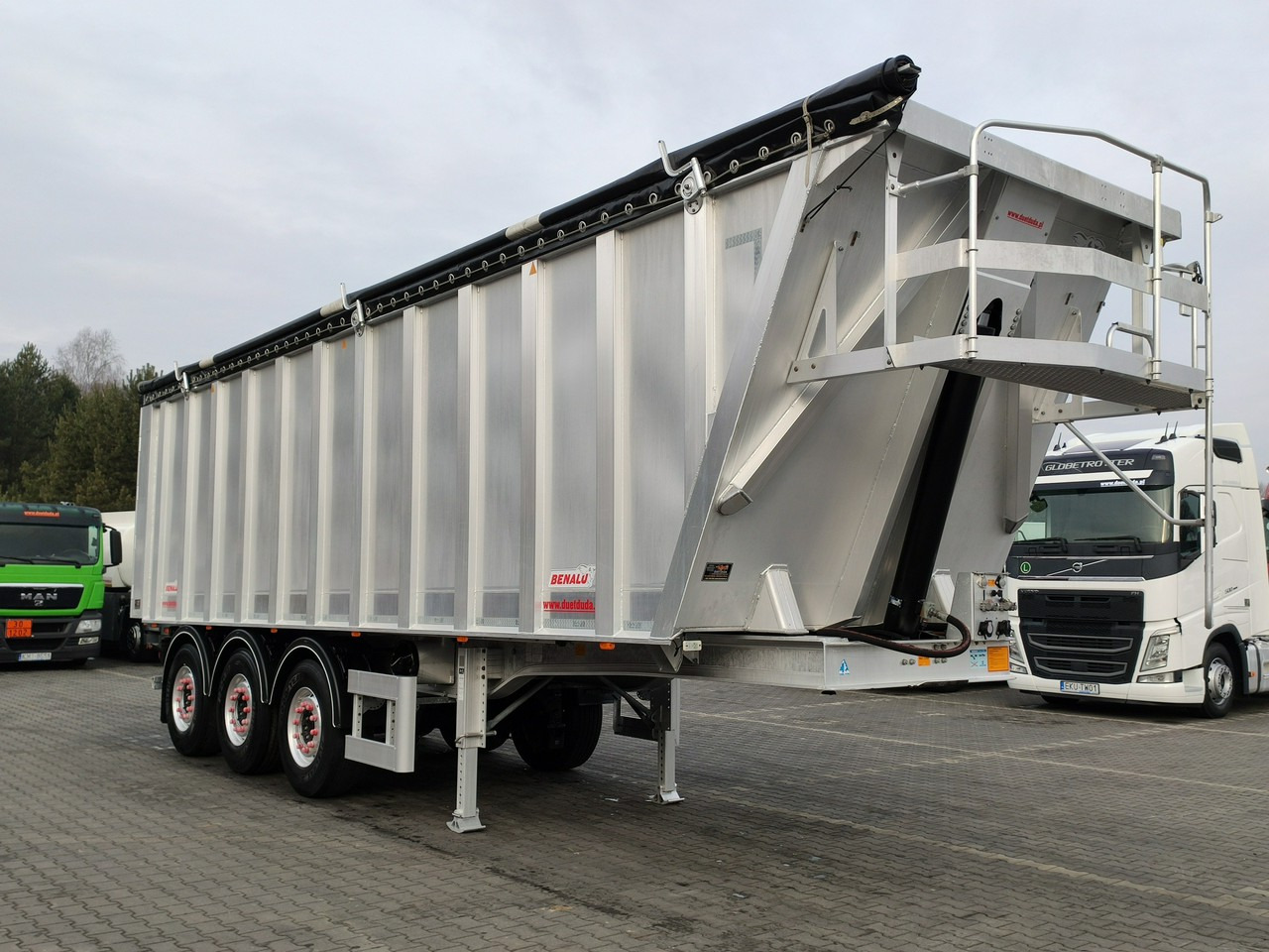 Benalu MULTIRUNNER 87 - Volquete semirremolque: foto 2 Benalu MULTIRUNNER 87 - Volquete semirremolque: foto 2