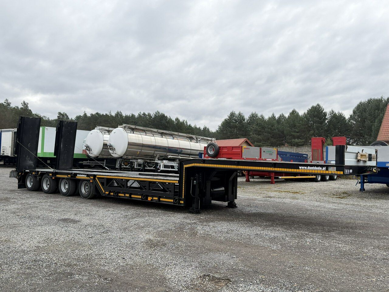 Bodex 4 osiowa NN4J Niskopodwoziówka Niskopodwozie Nowe Opony - Góndola rebajadas semirremolque: foto 2 Bodex 4 osiowa NN4J Niskopodwoziówka Niskopodwozie Nowe Opony - Góndola rebajadas semirremolque: foto 2