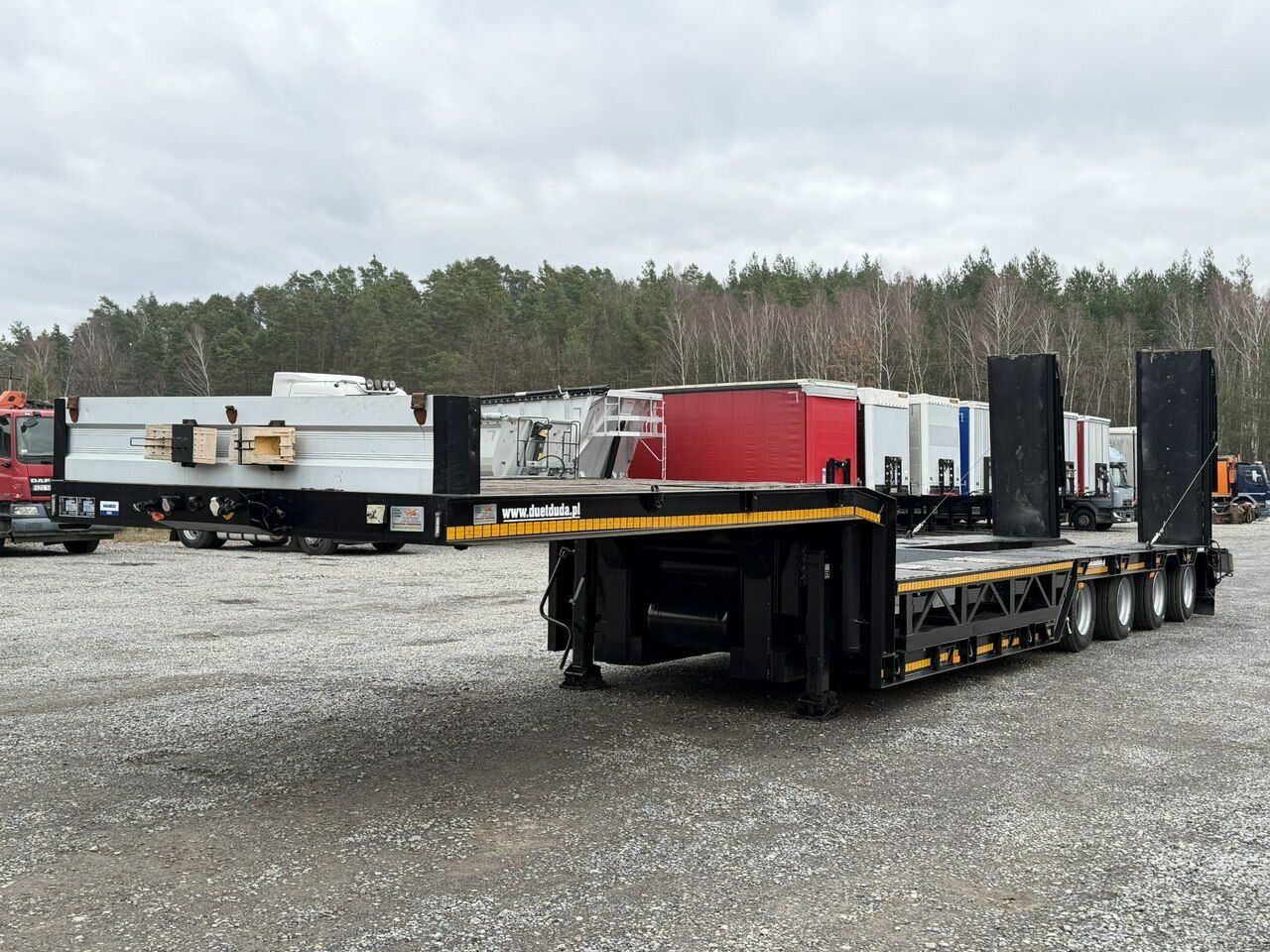 Bodex 4 osiowa NN4J Niskopodwoziówka Niskopodwozie Nowe Opony - Góndola rebajadas semirremolque: foto 3 Bodex 4 osiowa NN4J Niskopodwoziówka Niskopodwozie Nowe Opony - Góndola rebajadas semirremolque: foto 3