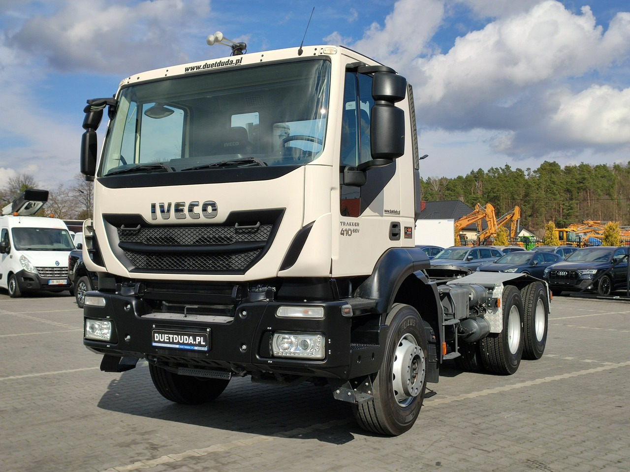 Iveco Trakerr 26.410 6x4 Manual Mały Przebieg tylko-46000km - Cabeza tractora: foto 5 Iveco Trakerr 26.410 6x4 Manual Mały Przebieg tylko-46000km - Cabeza tractora: foto 5