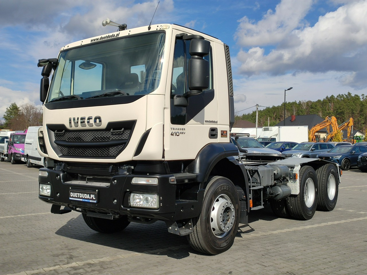 Iveco Trakker 26.410 6x4 Manual Mały Przebieg tylko-46000km - Cabeza tractora: foto 2 Iveco Trakker 26.410 6x4 Manual Mały Przebieg tylko-46000km - Cabeza tractora: foto 2
