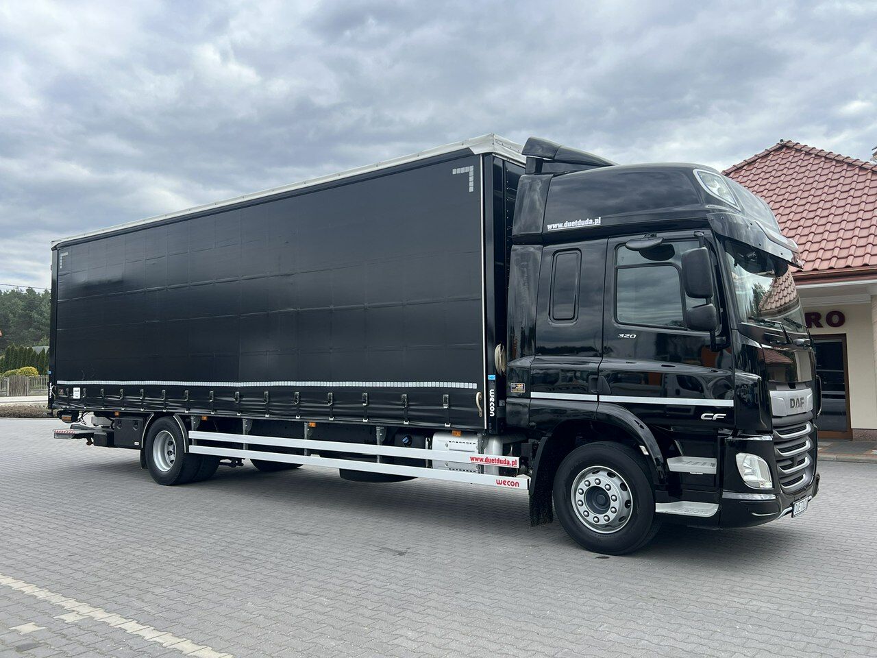 DAF CF 320 E6 Winda Firana Tył Drzwi Dach Zsuwany Długi 9.40m - Camión lona: foto 5 DAF CF 320 E6 Winda Firana Tył Drzwi Dach Zsuwany Długi 9.40m - Camión lona: foto 5