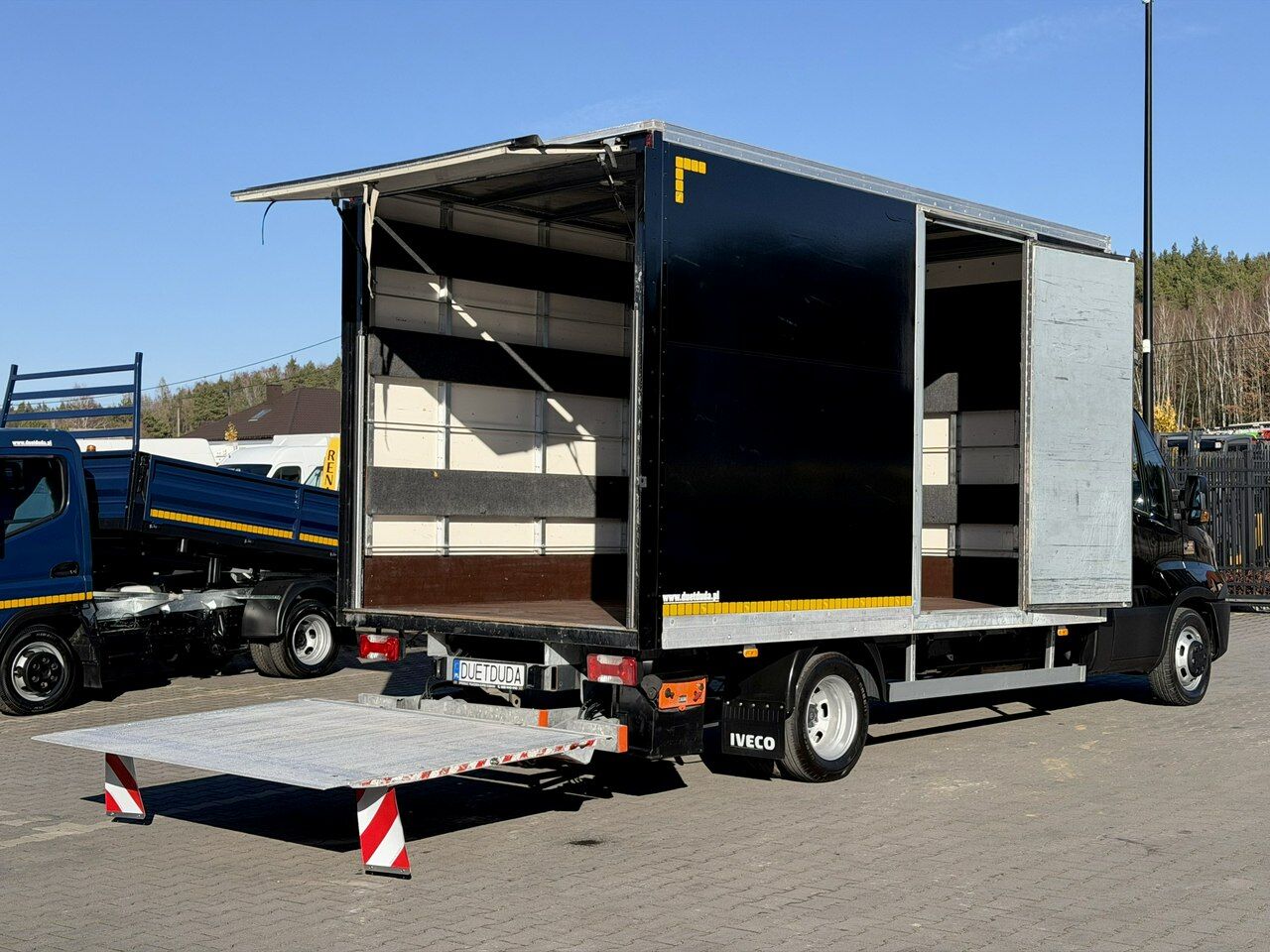 Iveco Daily 35C13 - Furgoneta: foto 2 Iveco Daily 35C13 - Furgoneta: foto 2