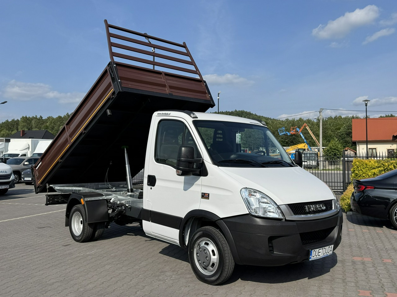 Iveco Daily 50C18 V - Volquete furgoneta: foto 4 Iveco Daily 50C18 V - Volquete furgoneta: foto 4