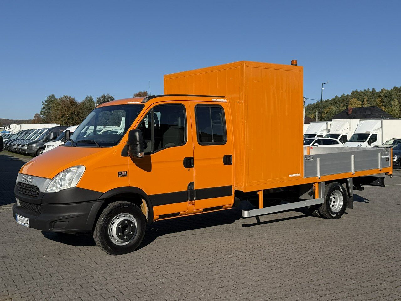 Iveco Daily 70C18 V H - Caja abierta furgoneta, Furgoneta combi: foto 2 Iveco Daily 70C18 V H - Caja abierta furgoneta, Furgoneta combi: foto 2