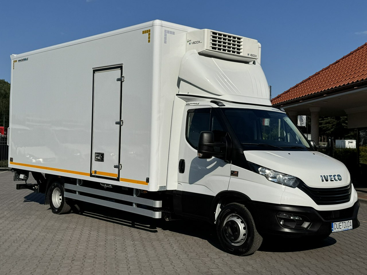 Iveco Daily 72C18 Mroźnia HI-MATIC 14 Euro Palet - Frigorífico furgoneta: foto 1 Iveco Daily 72C18 Mroźnia HI-MATIC 14 Euro Palet - Frigorífico furgoneta: foto 1