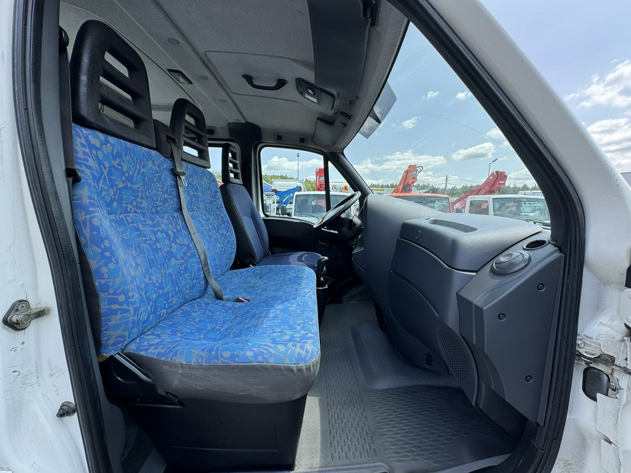 Grua de remolque autos Iveco Daily: foto 33