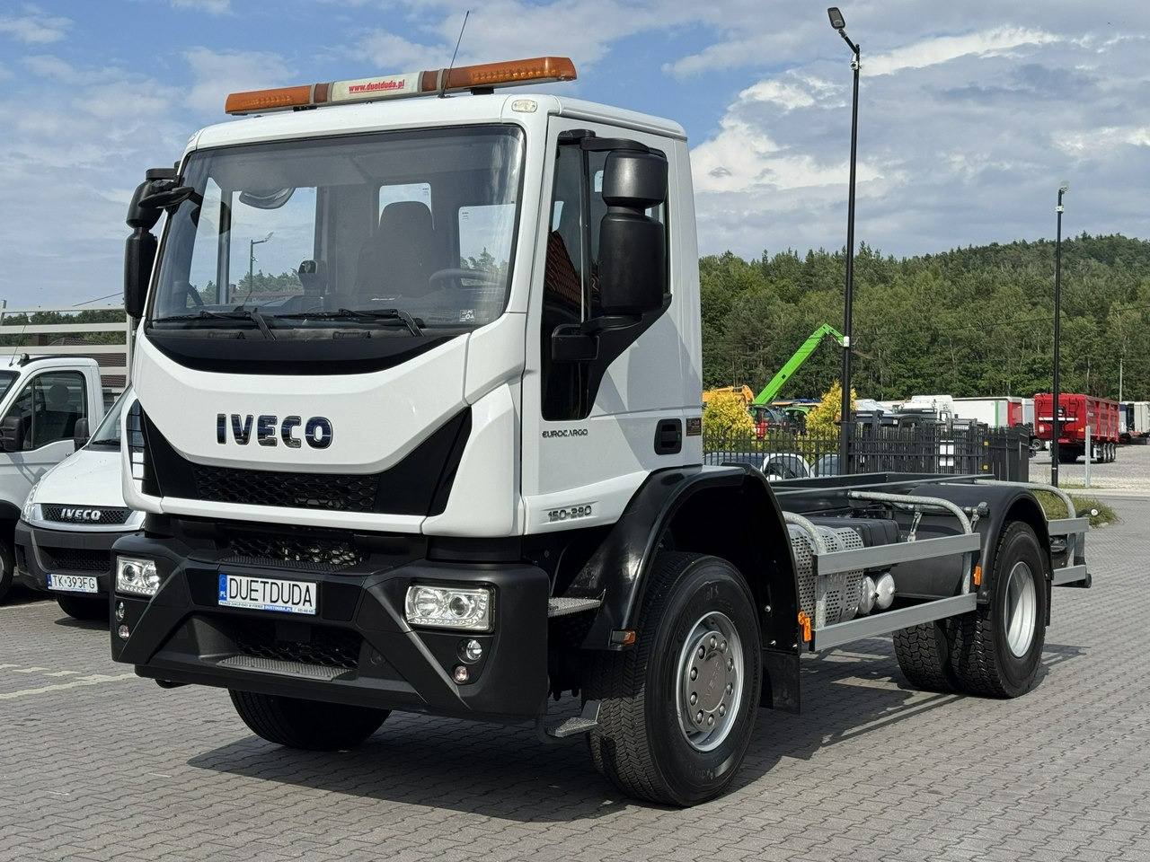 Iveco Eurocargo 150-280 Rama 550cm Napęd 4x4 Reduktor + Blokady - Chasis camión: foto 3 Iveco Eurocargo 150-280 Rama 550cm Napęd 4x4 Reduktor + Blokady - Chasis camión: foto 3
