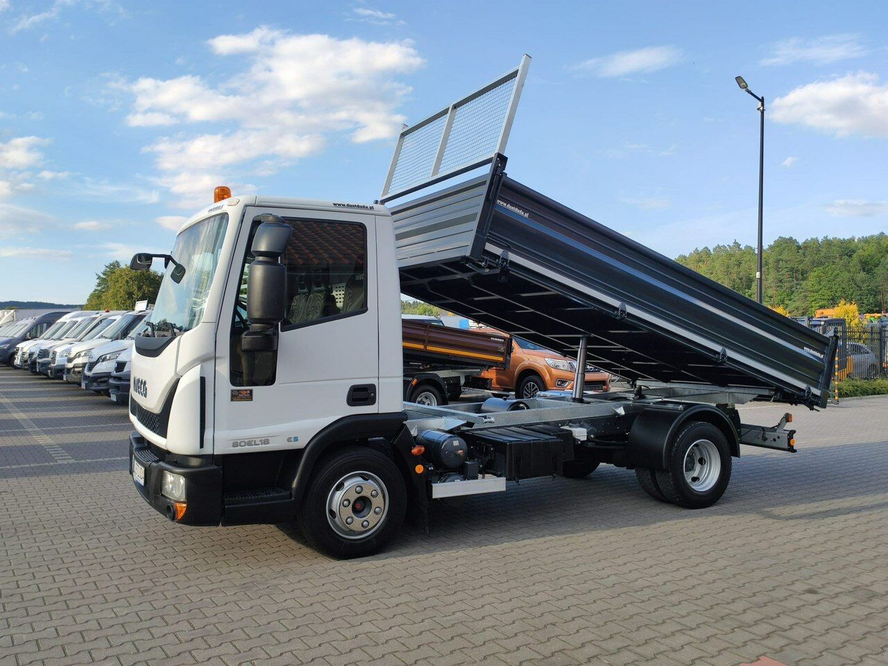 Iveco Eurocargo 80EL18 E5 Super Stan UNIKAT !!! - Volquete camión: foto 3 Iveco Eurocargo 80EL18 E5 Super Stan UNIKAT !!! - Volquete camión: foto 3