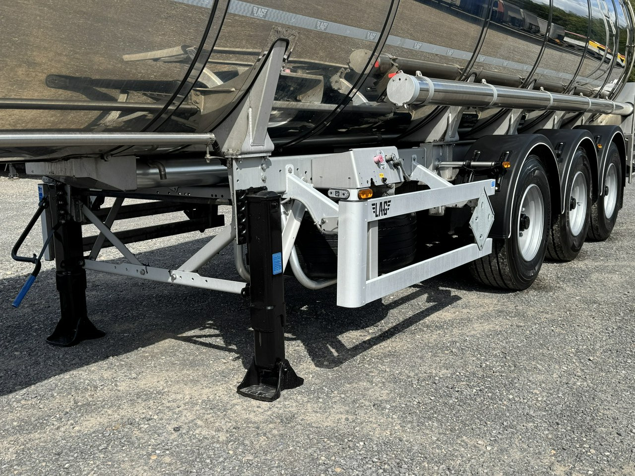 Lag Spożywcza Magyar Izolowana Webasto Pompa Elektryczna do Zrzutu - Cisterna semirremolque: foto 5 Lag Spożywcza Magyar Izolowana Webasto Pompa Elektryczna do Zrzutu - Cisterna semirremolque: foto 5