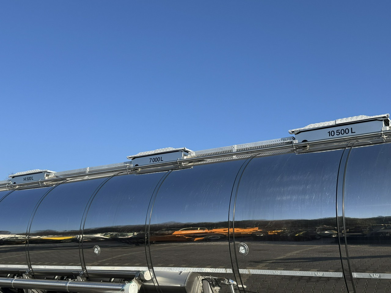 Lag Spożywcza Magyar Izolowana Webasto Pompa Elektryczna do Zrzutu - Cisterna semirremolque: foto 2 Lag Spożywcza Magyar Izolowana Webasto Pompa Elektryczna do Zrzutu - Cisterna semirremolque: foto 2