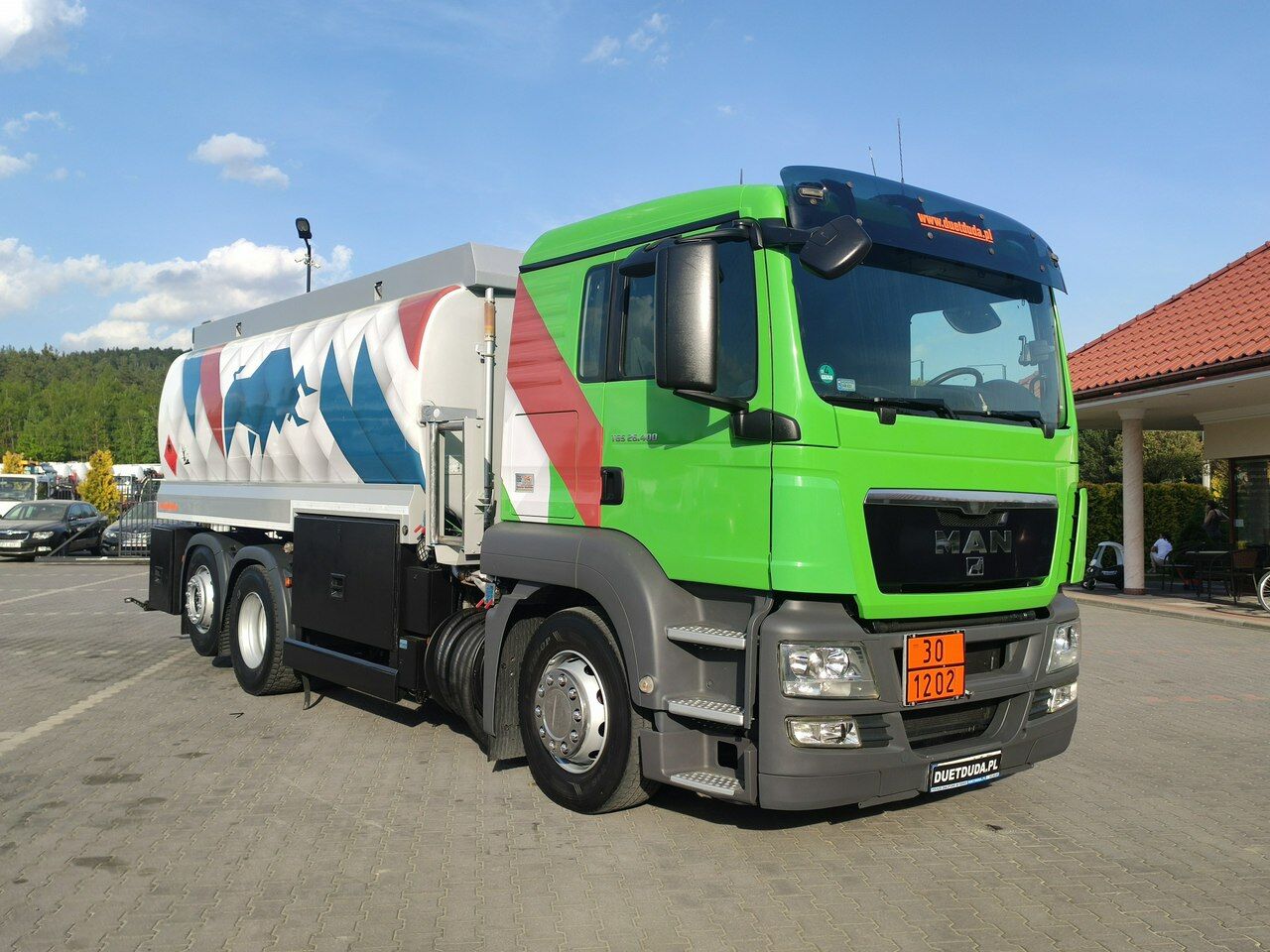 MAN TGA 26.400 Autocysterna z Dystrybucją Ważne TDT - Cisterna camión: foto 2 MAN TGA 26.400 Autocysterna z Dystrybucją Ważne TDT - Cisterna camión: foto 2