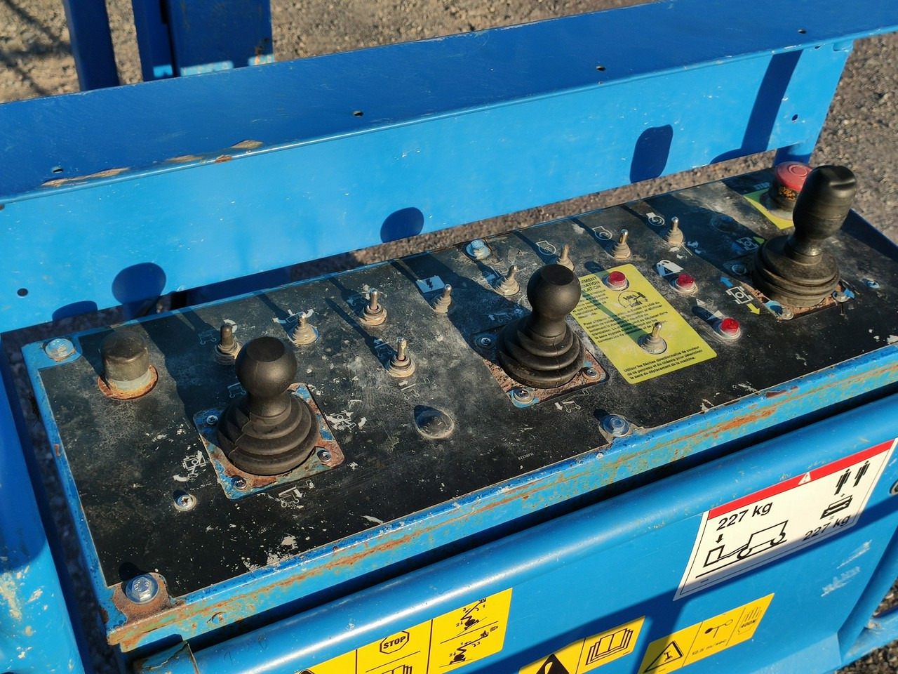 Manitou 200 ATJ,Genie Z60/34 PODNOŚNIK PRZEGUBOWY TELEKOPOWY JGL 4x4 4WD - Plataforma articulada: foto 5 Manitou 200 ATJ,Genie Z60/34 PODNOŚNIK PRZEGUBOWY TELEKOPOWY JGL 4x4 4WD - Plataforma articulada: foto 5