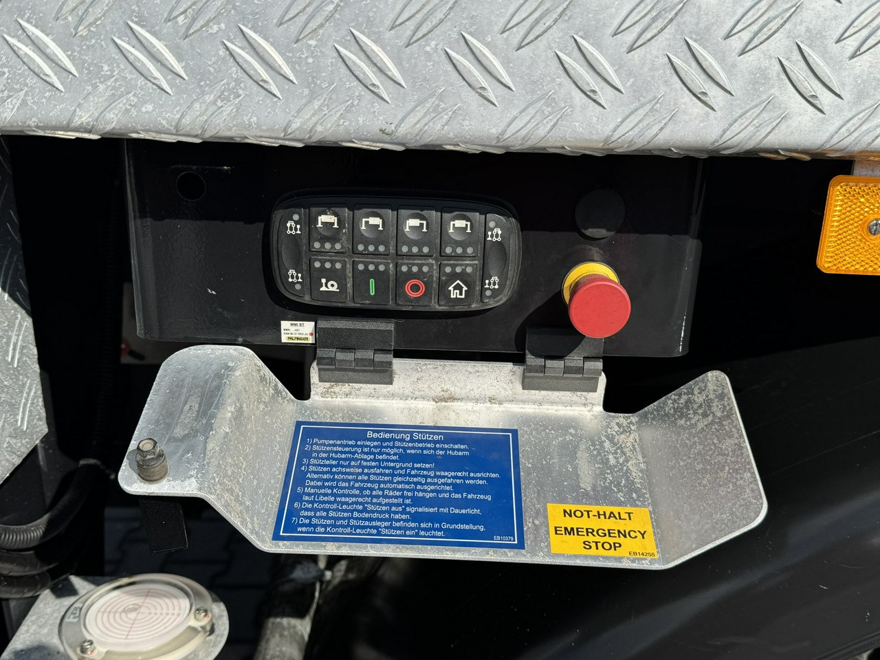 Leasing financiero de Mercedes Atego 818 E6 4x4 Zwyżka PALFINGER P250 BK Podnośnik Koszowy leasing Mercedes Atego 818 E6 4x4 Zwyżka PALFINGER P250 BK Podnośnik Koszowy: foto 34 Leasing financiero de Mercedes Atego 818 E6 4x4 Zwyżka PALFINGER P250 BK Podnośnik Koszowy leasing Mercedes Atego 818 E6 4x4 Zwyżka PALFINGER P250 BK Podnośnik Koszowy: foto 34