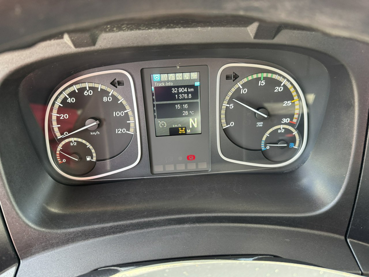 Leasing financiero de Mercedes Atego 818 E6 4x4 Zwyżka PALFINGER P250 BK Podnośnik Koszowy leasing Mercedes Atego 818 E6 4x4 Zwyżka PALFINGER P250 BK Podnośnik Koszowy: foto 37 Leasing financiero de Mercedes Atego 818 E6 4x4 Zwyżka PALFINGER P250 BK Podnośnik Koszowy leasing Mercedes Atego 818 E6 4x4 Zwyżka PALFINGER P250 BK Podnośnik Koszowy: foto 37