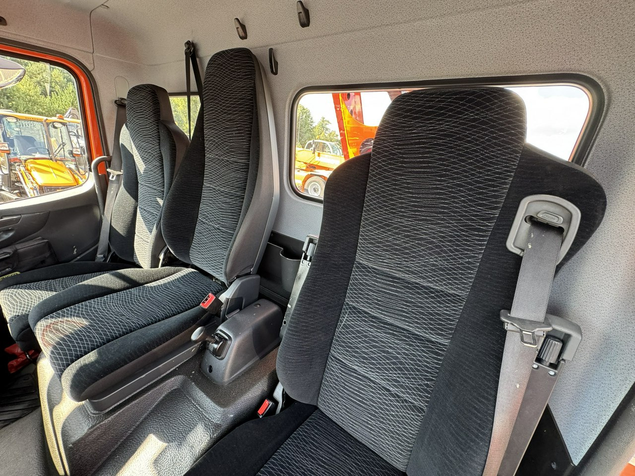 Leasing financiero de Mercedes Atego 818 E6 4x4 Zwyżka PALFINGER P250 BK Podnośnik Koszowy leasing Mercedes Atego 818 E6 4x4 Zwyżka PALFINGER P250 BK Podnośnik Koszowy: foto 40 Leasing financiero de Mercedes Atego 818 E6 4x4 Zwyżka PALFINGER P250 BK Podnośnik Koszowy leasing Mercedes Atego 818 E6 4x4 Zwyżka PALFINGER P250 BK Podnośnik Koszowy: foto 40