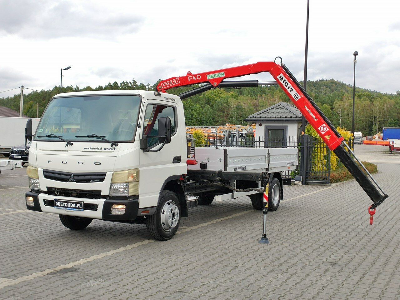 Mitsubishi Canter Fuso 7C15 3.0/150KM HDS FASSI F40 UNIKAT Super Stan !!! - Camión caja abierta, Camión grúa: foto 4 Mitsubishi Canter Fuso 7C15 3.0/150KM HDS FASSI F40 UNIKAT Super Stan !!! - Camión caja abierta, Camión grúa: foto 4