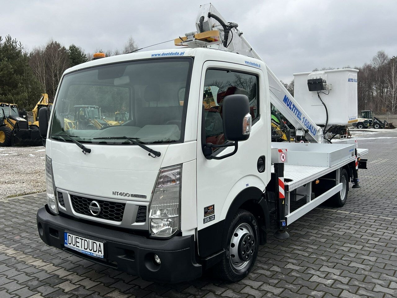 Nissan Cabstar - Camión con plataforma elevadora: foto 5 Nissan Cabstar - Camión con plataforma elevadora: foto 5
